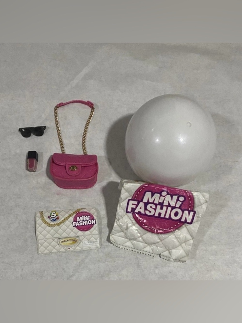 Zuru Kids Mini Fashion Toys Handbag Sunnies Lipstick